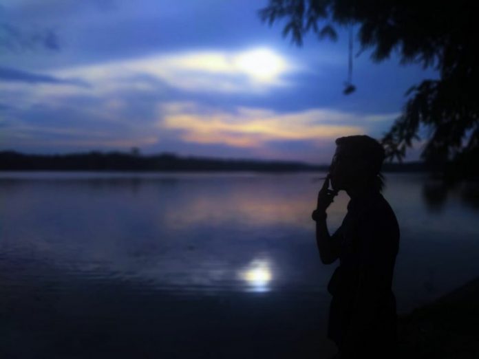 Detail Foto Pemandangan Senja Hari Nomer 33