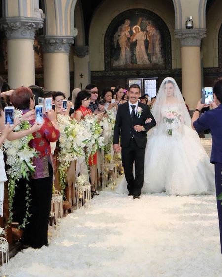 Detail Foto Pemberkatan Nikah Di Gereja Nomer 36