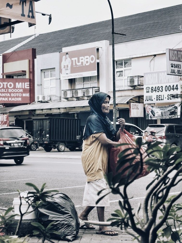 Detail Foto Pemulung Jalanan Nomer 2