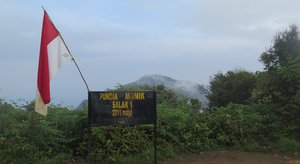 Detail Foto Penampakan Hantu Gunung Salak Nomer 43