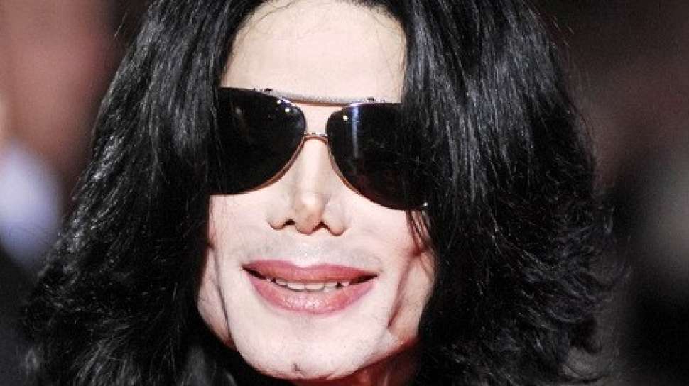 Detail Foto Penampakan Hantu Michael Jackson Nomer 16