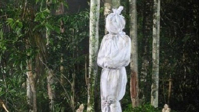 Detail Foto Penampakan Pocong Nomer 54