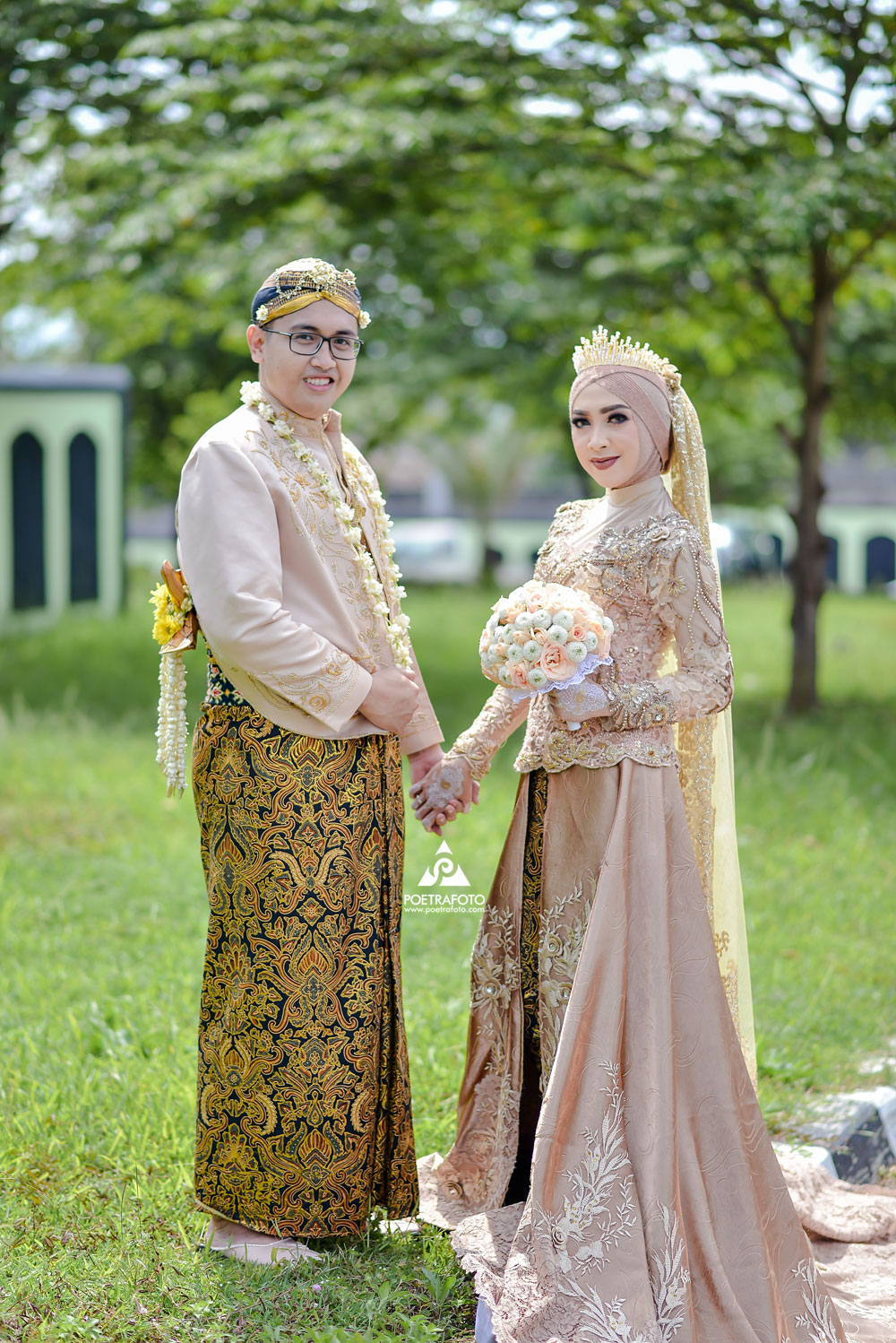 Detail Foto Pengantin Adat Jawa Nomer 32