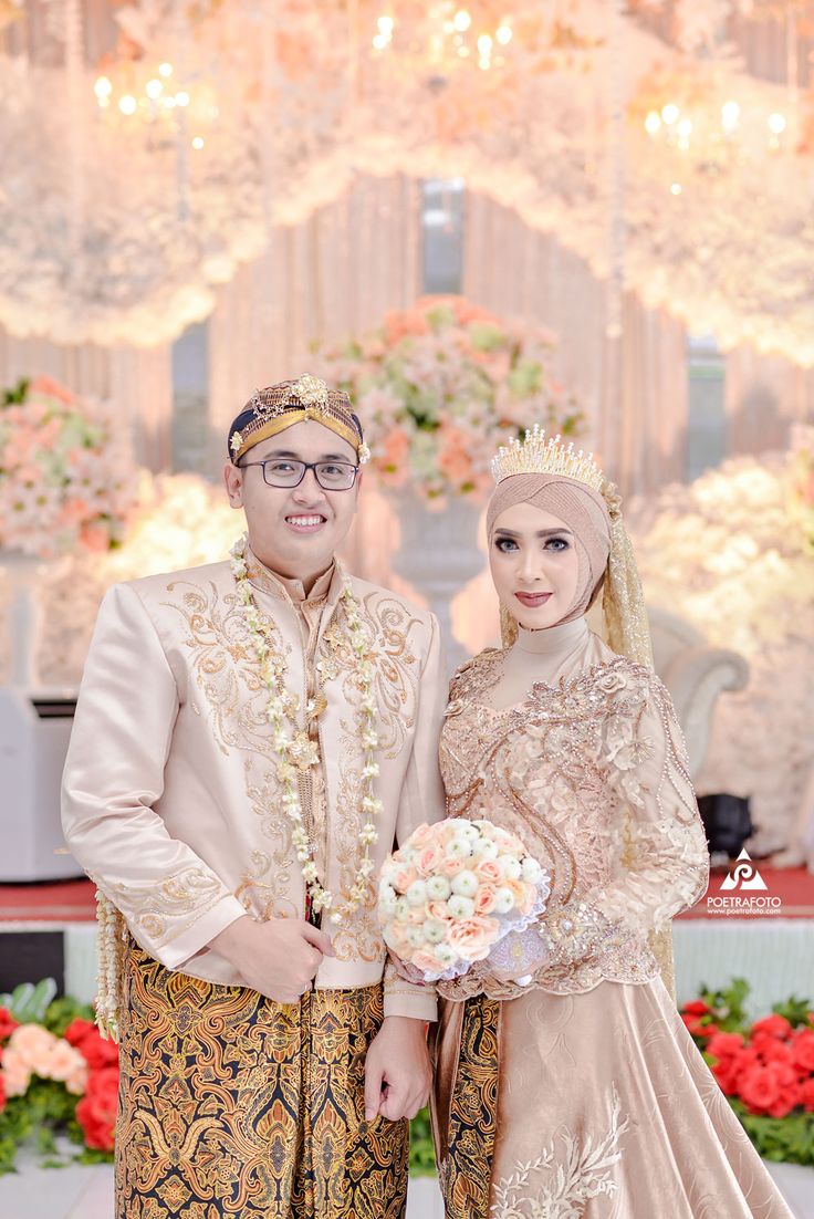 Detail Foto Pengantin Adat Jawa Hijab Nomer 27