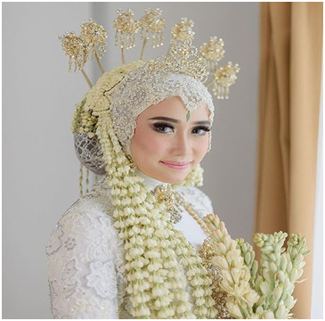 Detail Foto Pengantin Adat Jawa Hijab Nomer 52