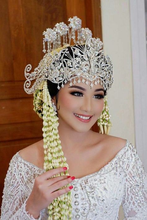 Detail Foto Pengantin Adat Sunda Nomer 19