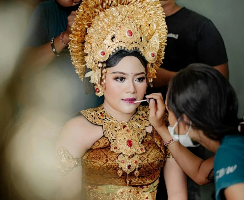 Detail Foto Pengantin Bali Nomer 13