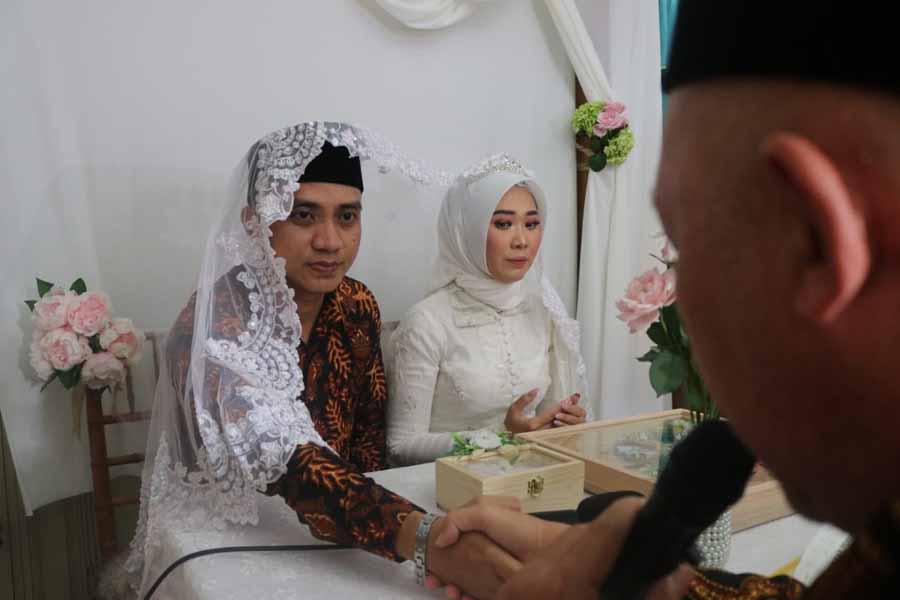 Detail Foto Pengantin Baru Nomer 28