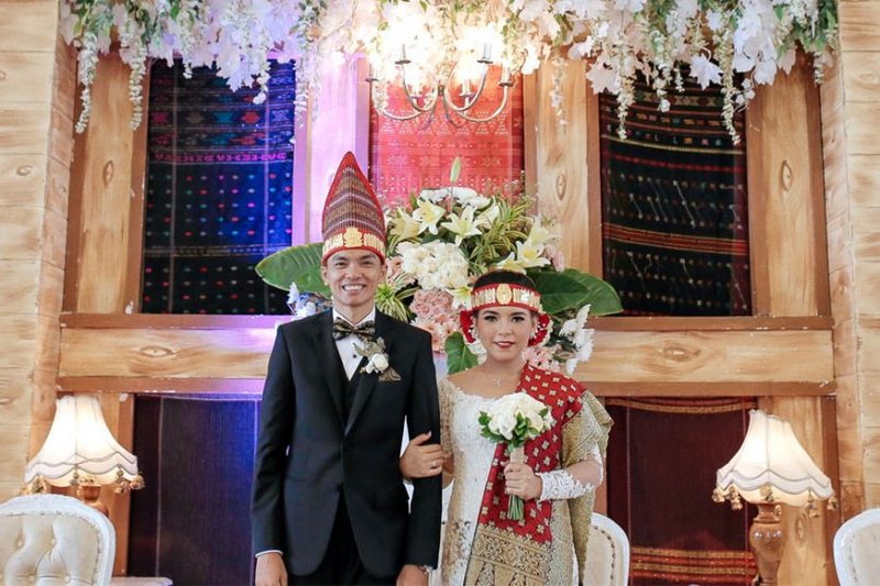 Detail Foto Pengantin Batak Toba Nomer 51