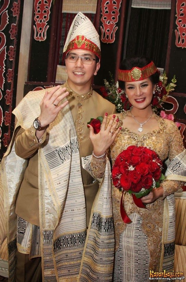 Detail Foto Pengantin Batak Toba Nomer 7