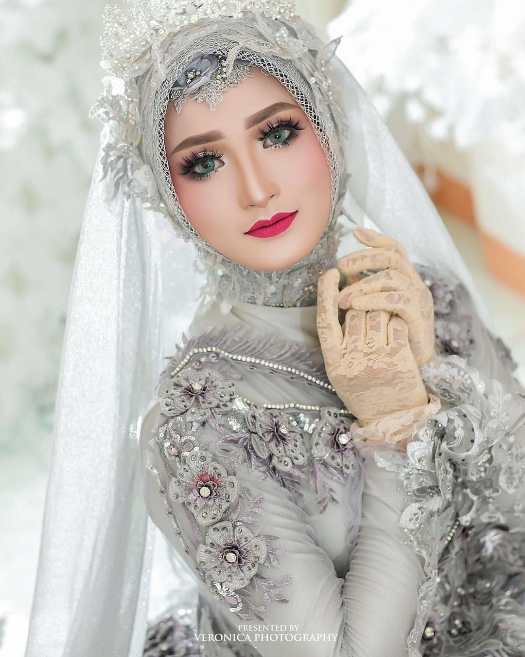 Foto Pengantin Berhijab Modern - KibrisPDR