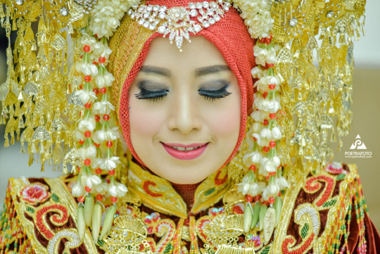 Detail Foto Pengantin Berhijab Modern Nomer 50