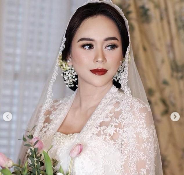 Detail Foto Pengantin Cantik Nomer 25