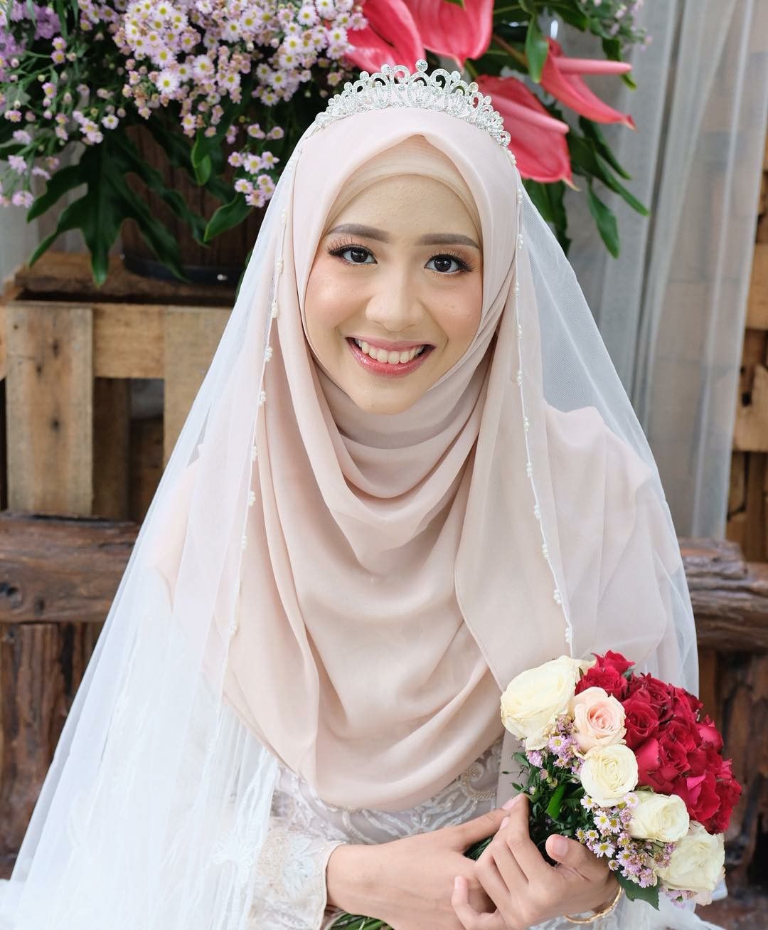 Detail Foto Pengantin Sederhana Nomer 2