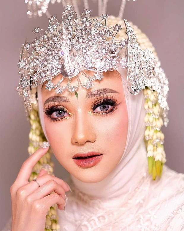 Detail Foto Pengantin Sunda Siger Hijab Nomer 26