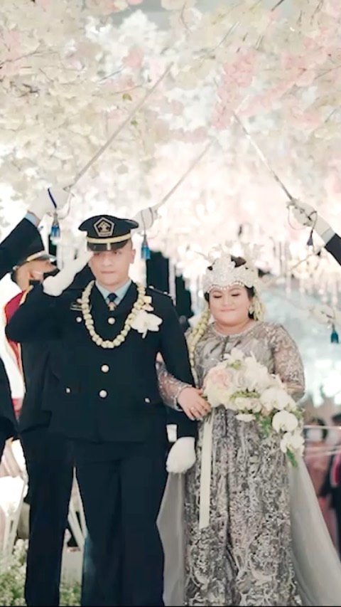 Detail Foto Pengantin Tentara Nomer 48