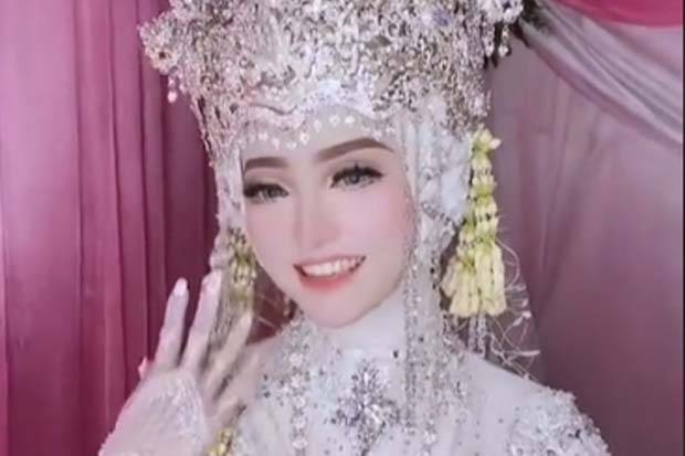 Detail Foto Pengantin Wanita Nomer 23