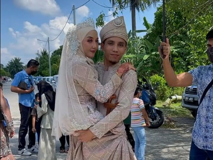 Detail Foto Pengantin Wanita Nomer 56