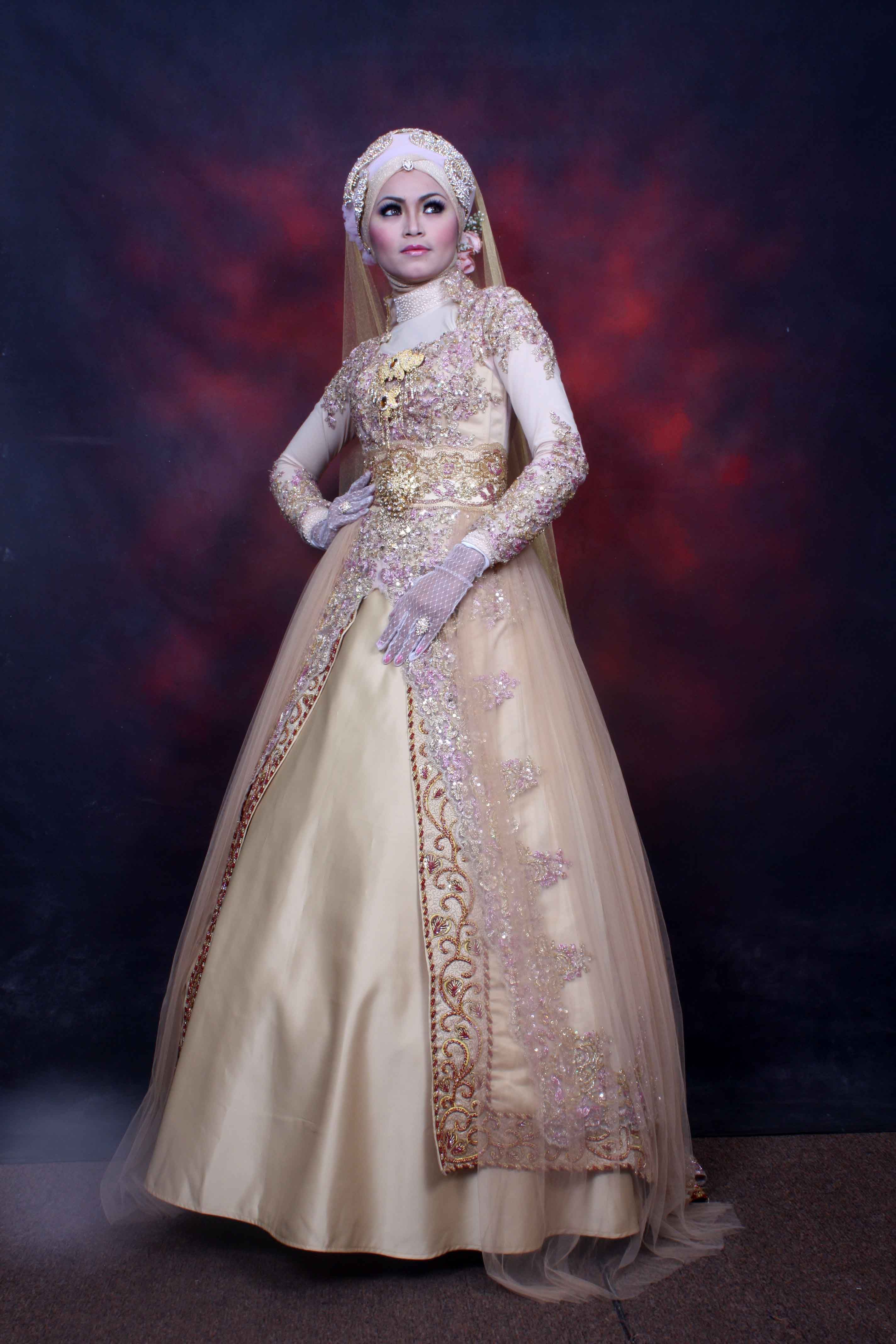 Detail Foto Pengantin Wanita Muslimah Nomer 4