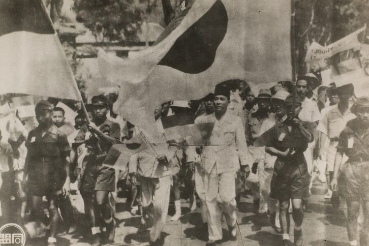 Detail Foto Pengibaran Bendera 17 Agustus 1945 Nomer 5