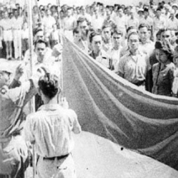 Detail Foto Pengibaran Bendera 17 Agustus 1945 Nomer 7