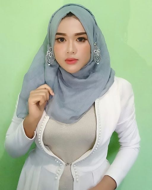 Detail Foto Perempuan Berhijab Cantik Nomer 41