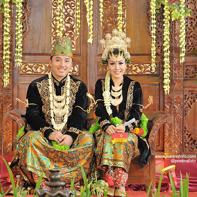 Detail Foto Pernikahan Adat Jawa Tengah Nomer 13