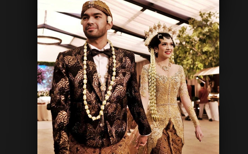 Detail Foto Pernikahan Adat Jawa Tengah Nomer 32