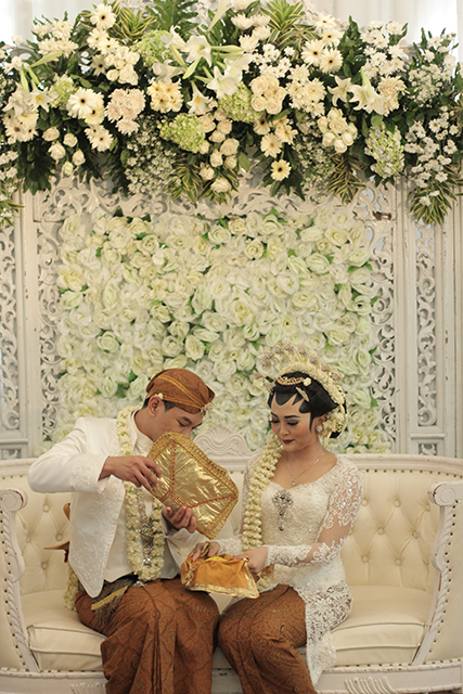 Detail Foto Pernikahan Adat Jawa Tengah Nomer 50