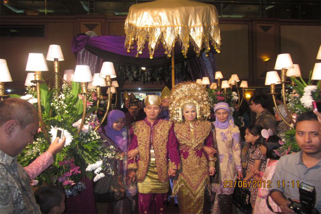 Detail Foto Pernikahan Adat Minang Nomer 33