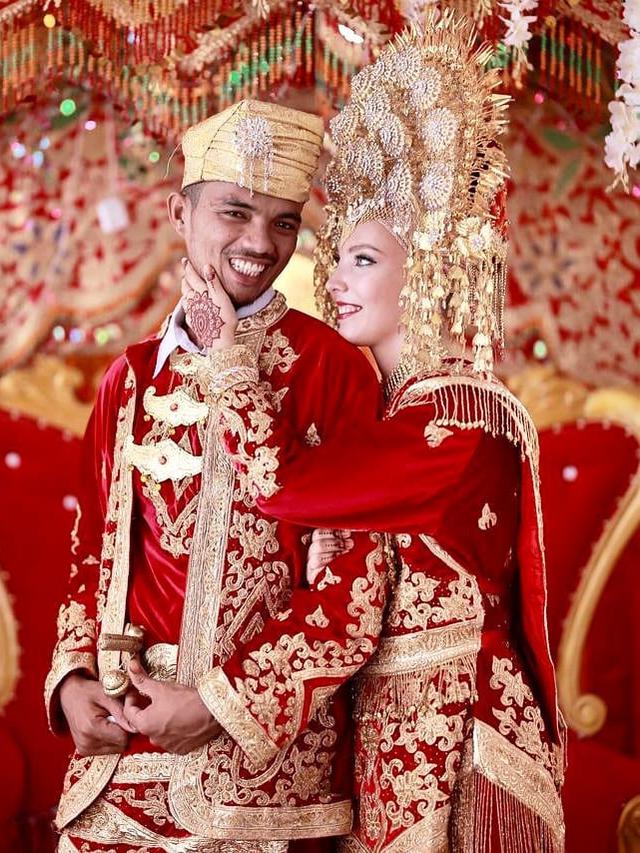Detail Foto Pernikahan Adat Minang Nomer 41