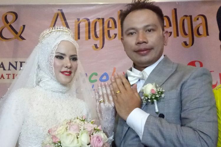 Detail Foto Pernikahan Angel Lelga Nomer 39