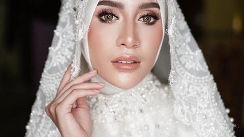 Detail Foto Pernikahan Berhijab Nomer 56