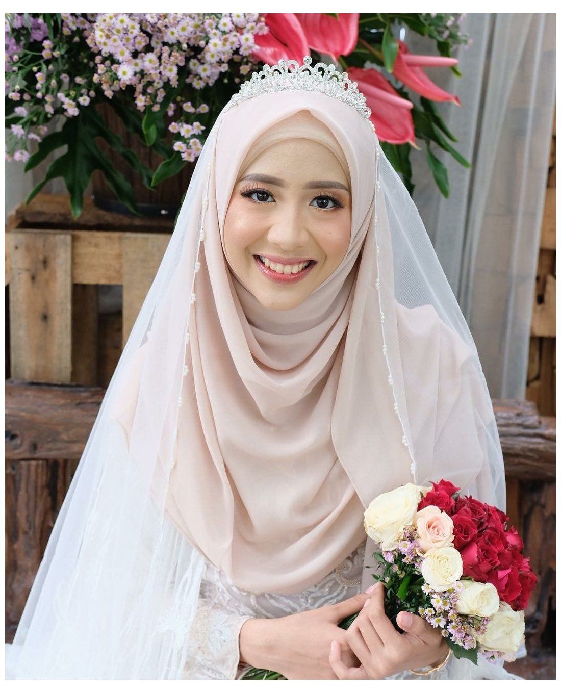 Download Foto Pernikahan Hijab Nomer 15