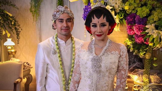 Detail Foto Pernikahan Raffi Ahmad Dan Nagita Slavina Nomer 2