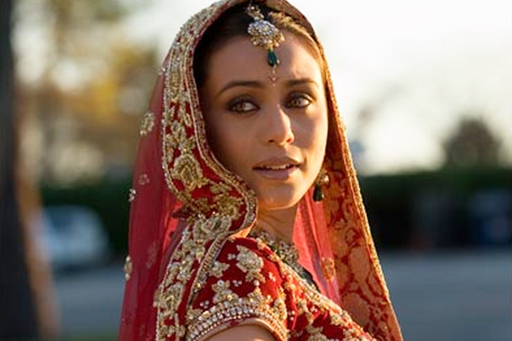 Detail Foto Pernikahan Rani Mukherjee Nomer 9