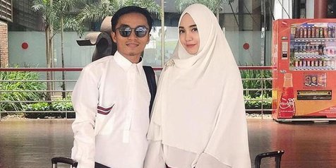 Detail Foto Pernikahan Salmafina Dan Taqy Malik Nomer 6