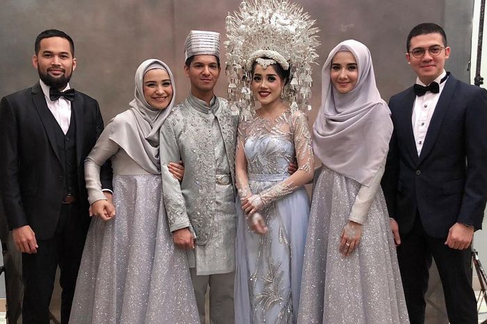 Detail Foto Pernikahan Shireen Sungkar Nomer 23