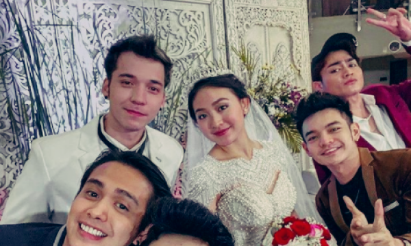 Detail Foto Pernikahan Stefan William Dan Celine Evangelista Nomer 31