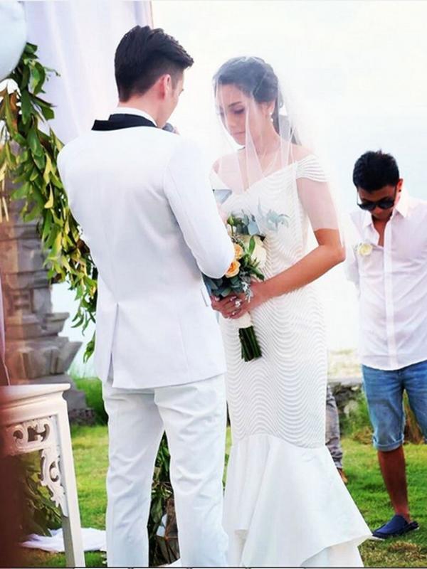 Detail Foto Pernikahan Steven William Nomer 15