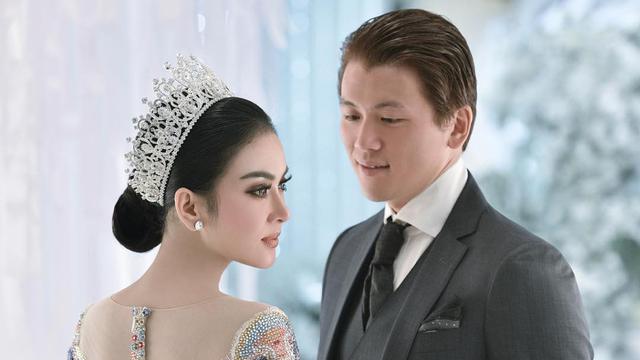 Detail Foto Pernikahan Syahrini Dan Reino Barack Nomer 26