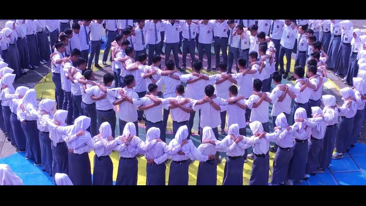 Detail Foto Perpisahan Sekolah Nomer 31