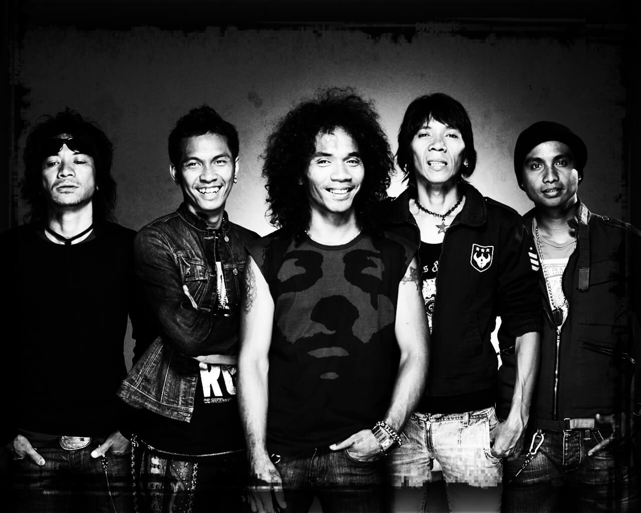 Detail Foto Personil Slank Nomer 11