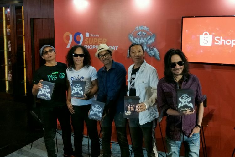 Detail Foto Personil Slank Nomer 17