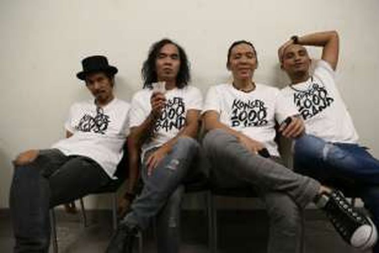 Detail Foto Personil Slank Nomer 19