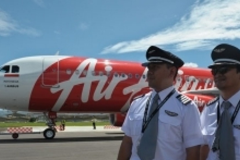 Detail Foto Pesawat Air Asia Nomer 57