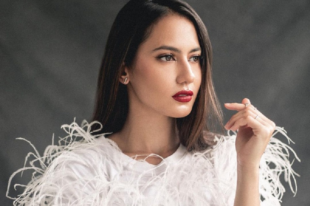 Detail Foto Pevita Pearce Terbaru Nomer 10