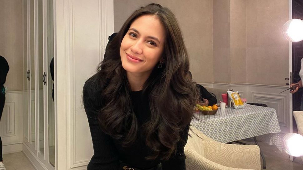 Detail Foto Pevita Pearce Terbaru Nomer 40