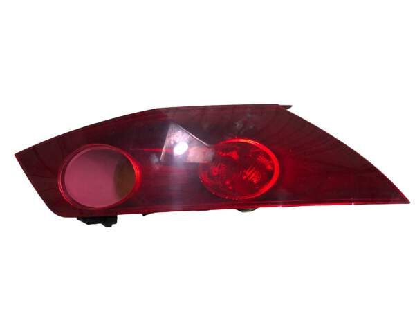 Detail Lichter Hinten Am Auto Nomer 15