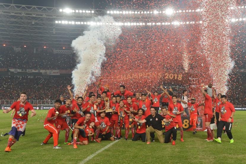 Detail Foto Piala Presiden 2018 Nomer 4